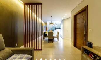 Imagem: Imperdível Casa em Condomínio à Venda