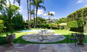 Imagem 3: Casa de alto padrão em condomínio no Jardim Guedala, São Paulo-SP: 4 quartos, 2 suítes, 5