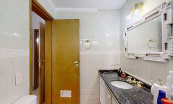 Imagem 2: More ao Lado do Metrô em um apartamento amplo na Vila Mariana