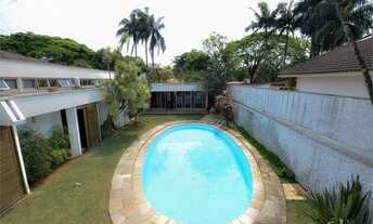 Imagem: Casa com 1.000m² de terreno no Brooklin