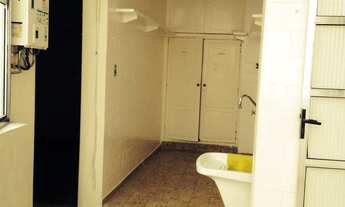 Imagem 6: Imperdível apartamento de 3 quartos na Bela Vista, São Paulo-SP: 220m², sala ampla, 2 banh