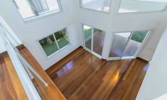 Imagem 5: Linda casa de luxo à venda em condomínio no Jardim Petrópolis, São Paulo-SP: 4 quartos, 4