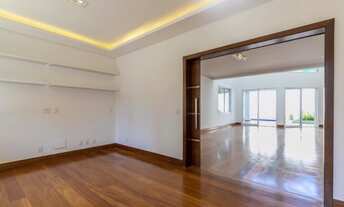 Imagem 6: Linda casa de luxo à venda em condomínio no Jardim Petrópolis, São Paulo-SP: 4 quartos, 4