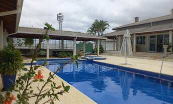 Imagem: Chácara de luxo em condomínio 4 quartos