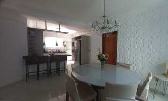 Imagem 3: Casa térrea 3 suítes , Condomínio Portal dos Ipês, próximo de padaria, pizzaria, petshop