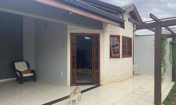 Imagem 3: Impecável casa à venda em Indaiatuba-SP, Jardim Esplanada II! 3 quartos, 1 suíte, 2 salas