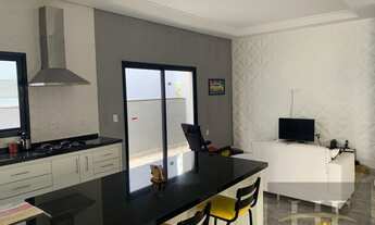 Imagem 5: Casa à Venda no Condomínio New Ville, 361m², 3 Suítes, Piscina, Salão de festas, Área Gour