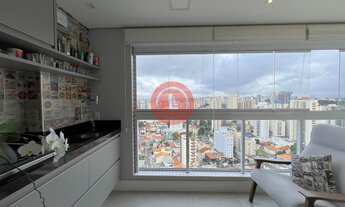 Imagem 4: Apartamento de 87m2 reformado e em andar alto com 3 Quartos com varanda gourmet e 3 banhei