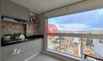 Imagem 3: Apartamento de 87m2 reformado e em andar alto com 3 Quartos com varanda gourmet e 3 banhei