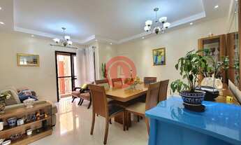 Imagem 4: Apartamento reformado de 96m2 com 3 quartos, sendo uma suíte, com sacada, em prédio com la