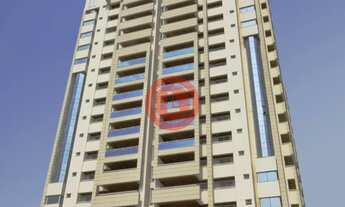 Imagem 5: Aluguel de Cobertura Luxuosa com 3 Quartos, 3 Suítes e 4 Vagas de Garagem no Centro de San