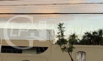 Imagem: Casa Comercial para Locação no Bairro