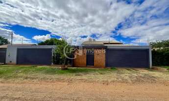 Imagem: Linda casa com Energia Fotovoltaica