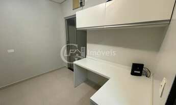 Imagem 4: Excelente Casa Rica em Armários Planejados