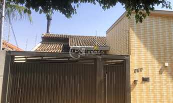 Imagem: Casa Jockey Club - 01 Apto - 02 quartos