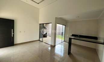 Imagem 4: Imperdível: casa à venda em Campo Grande-MS, bairro Monte Castelo, 3 quartos, 3 suítes, 1