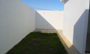 Imagem 2: Casa Linear composta por: 2 quartos, sendo 01 suite, Sala de estar e jantar, Banheiro Soc