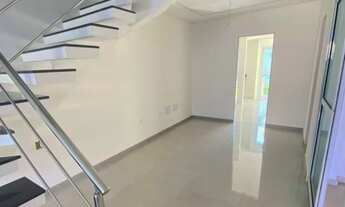 Imagem 3: Casa a Venda na Praia do Morro-ES com 3 suítes sendo uma Suite master com Varanda, Sala de