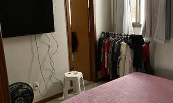 Imagem 6: 3 quartos sendo duas suítes vista lateral para o mar