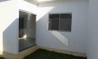 Imagem 5: Casa Linear composta por: 2 quartos, sendo 01 suite, Sala de estar e jantar, Banheiro Soc