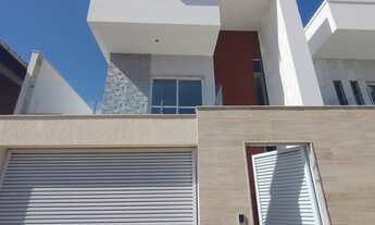 Imagem 1: Casa a venda na praia do Morro Guarapari-ES Casa duplex composta por 3 suítes sendo uma S