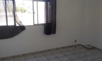 Imagem 2: Quarto sala banheiro social cozinha área de serviço no bairro Ipiranga a 450 metros da orl