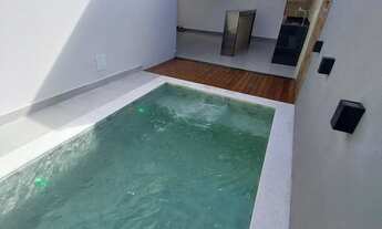 Imagem 2: Casa com 3 suítes, piscina, 3 vagas no bairro Jardim Botânico em Uberlândia!