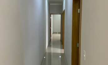 Imagem 6: Lindíssima Casa com 3 Quartos, Suíte, Closet, 2 vagas no Segismundo Pereira, Uberlândia