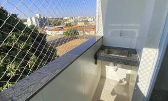 Imagem 4: Apartamento à venda em Uberlândia-MG, no bairro Santa Mônica: 2 quartos, 2 salas, 1 banhei