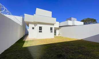 Imagem 4: Casa à venda em Uberlândia-MG: Residencial Fruta do Conde, 2 quartos, 1 suíte, 2 salas, 2