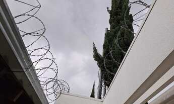 Imagem 3: Casa à venda em Uberlândia-MG, no Jardim Europa: 2 quartos, 1 suíte, 2 salas, 2 banheiros