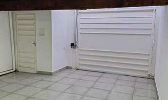 Imagem 4: Casa à venda em Uberlândia-MG, no Jardim Europa: 2 quartos, 1 suíte, 2 salas, 2 banheiros