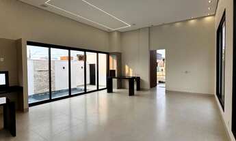 Imagem 7: Casa Térrea com 3 suítes, 4 vagas, Salas integradas, Área gourmet, Piscina no Condomínio S