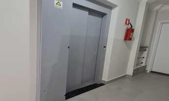 Imagem 5: Apartamento com 2/4, suíte, churrasqueira e Elevador há 2km da UFU, no Santa Mônica em Ube