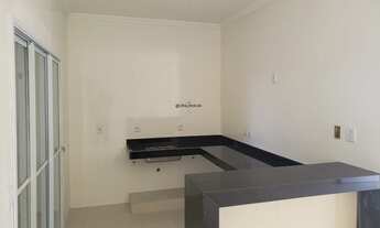 Imagem 3: Casa 2 quartos, Suíte, Área Gourmet com Churrasqueira, Sala em dois ambientes, 2 vagas no