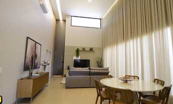 Imagem 2: Casa com Móveis Planejados à Venda Cond. Cyrela Buritis: 4 suítes, Área gourmet com Churra