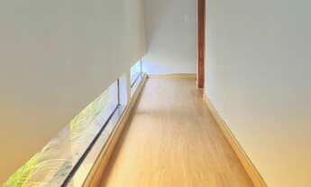 Imagem 4: Casa à Venda com 3 suítes, 4 vagas, Área Gourmet com Churrasqueira e Ofurô em Condomínio F