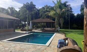 Imagem: Chácara com Piscina e Móveis Planejados