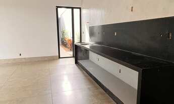 Imagem 4: Casa de Alto Padrão com 3 suítes no bairro Praça Umuarama em Uberlândia!