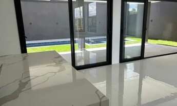 Imagem 2: Você sempre sonhou em viver em uma casa espaçosa e confortável?