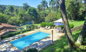 Imagem: Propriedade Versátil em Piedade com Estrutura