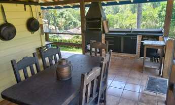 Imagem 6: Propriedade Versátil em Piedade com Estrutura Completa para Turismo e Eventos