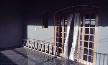 Imagem 2: Casa a Venda com 3 dormitórios no Jardim São Guilherme