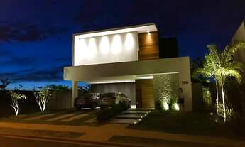 Imagem: Casa Contemporânea em Alphaville 1 em Ribeirão