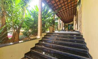 Imagem 5: Venda de Casa com 3 Suítes e Piscina no Condomínio Portal do Sabiá