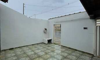 Imagem 3: Casa Térrea com 2 Dormitórios e Área Gourmet no Bairro Ulisses Guimarães