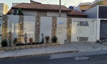 Imagem: Casa Recém Reformada de 200m² na Vila