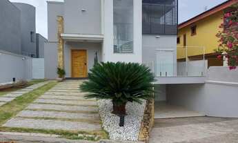 Imagem: Casa Sobrado de 489m² de Terreno Localizado