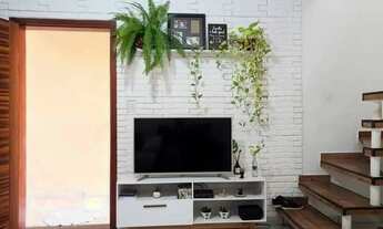 Imagem 2: Casa Sobrado de 125m² com 4 Dormitórios Localizado no Jardim Altos do Itavuvu