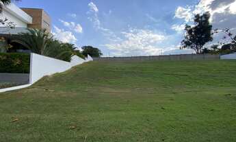 Imagem: Lindo Terreno de 788 m² no Condomínio